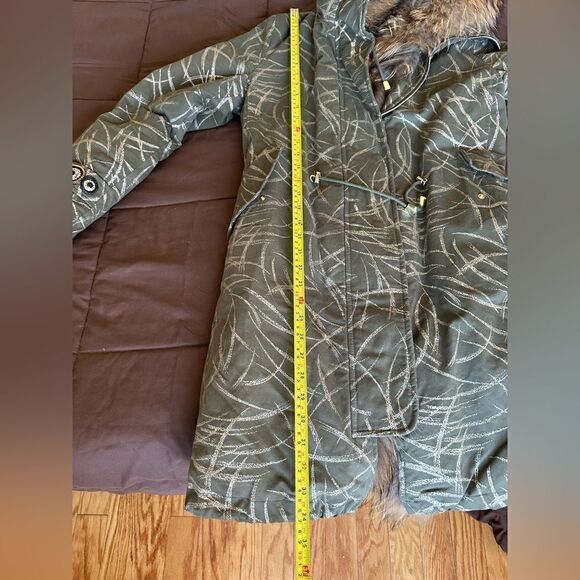 Marco Del Forte REAL FOX FUR Parka
Mona Lisa Abstract Green Made in Italy
S - M - Picture 16 of 16